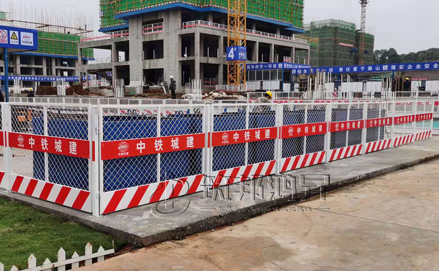 基坑臨邊防護(hù)，基坑臨邊防護(hù)欄桿